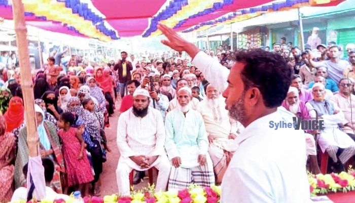 হাওরাঞ্চলের যোগাযোগ ব্যবস্থা ঢেলে সাজানো হবে: আনিসুল হক