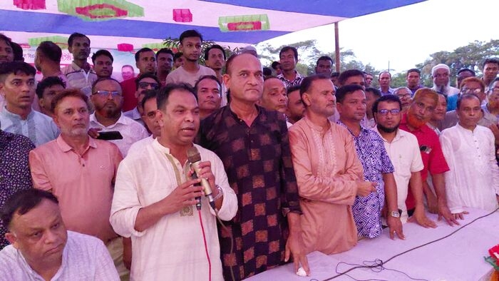বিএনপি দেশের মানুষের গণতন্ত্র ও স্বাধীনতার কথা বলে : কয়ছর আহমদ